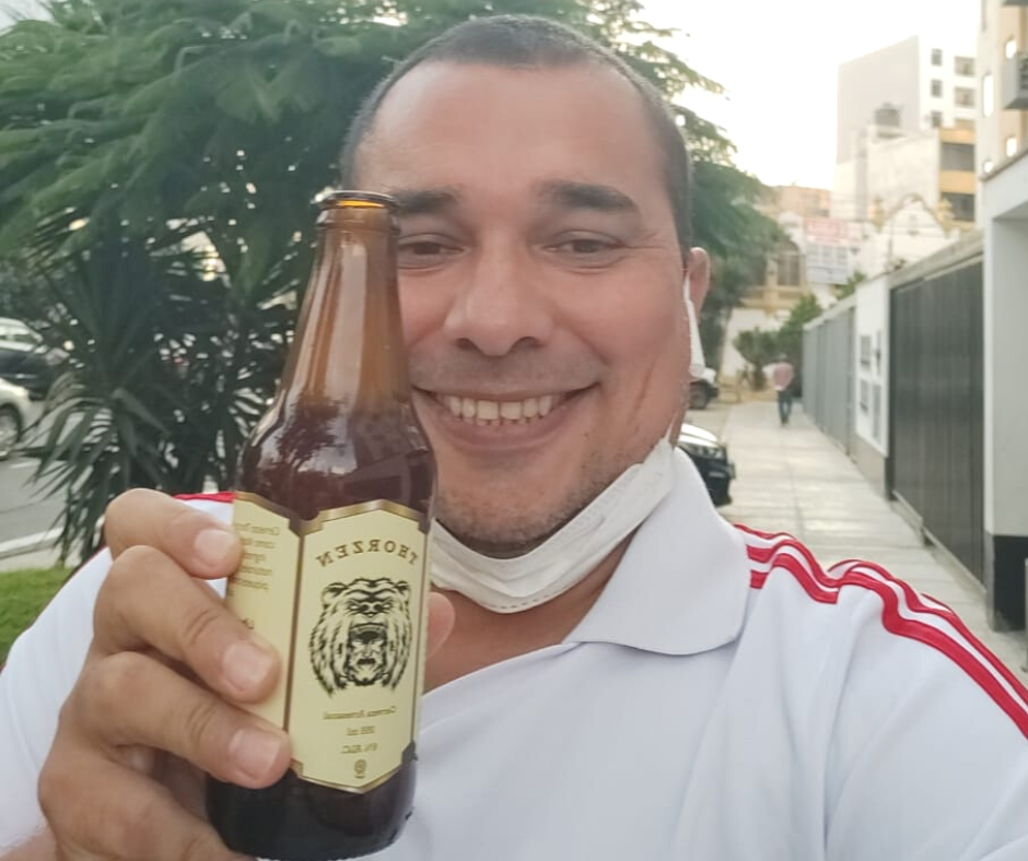 TOMAR BEBIDAS ALCOHÓLICAS EN EXCESO ES DAÑINO (34).png